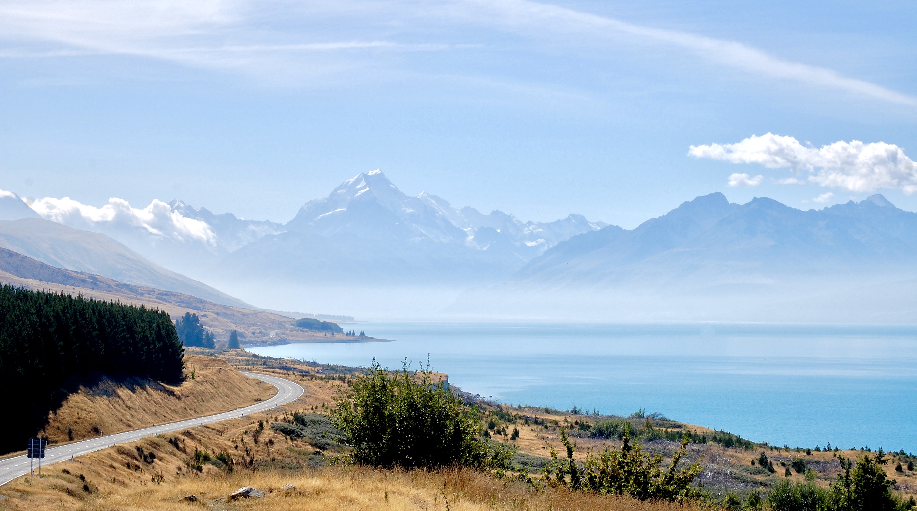 Lake Pukaki and Mt Cook